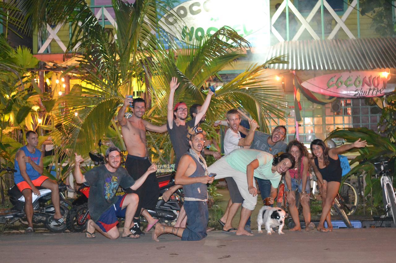 Coconut Hostel Bocas Town Экстерьер фото