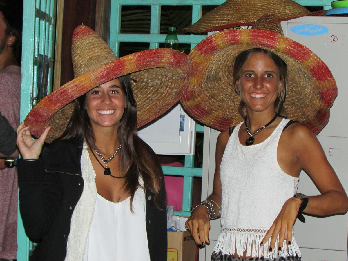 Coconut Hostel Bocas Town Экстерьер фото