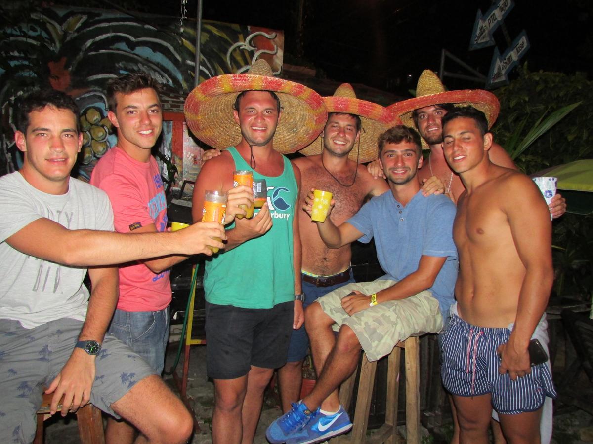Coconut Hostel Bocas Town Экстерьер фото