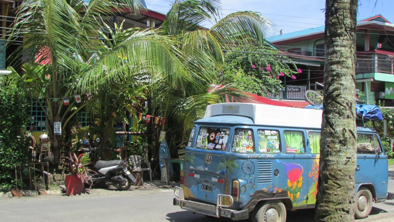 Coconut Hostel Bocas Town Экстерьер фото