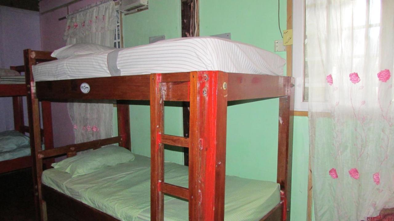 Coconut Hostel Bocas Town Экстерьер фото